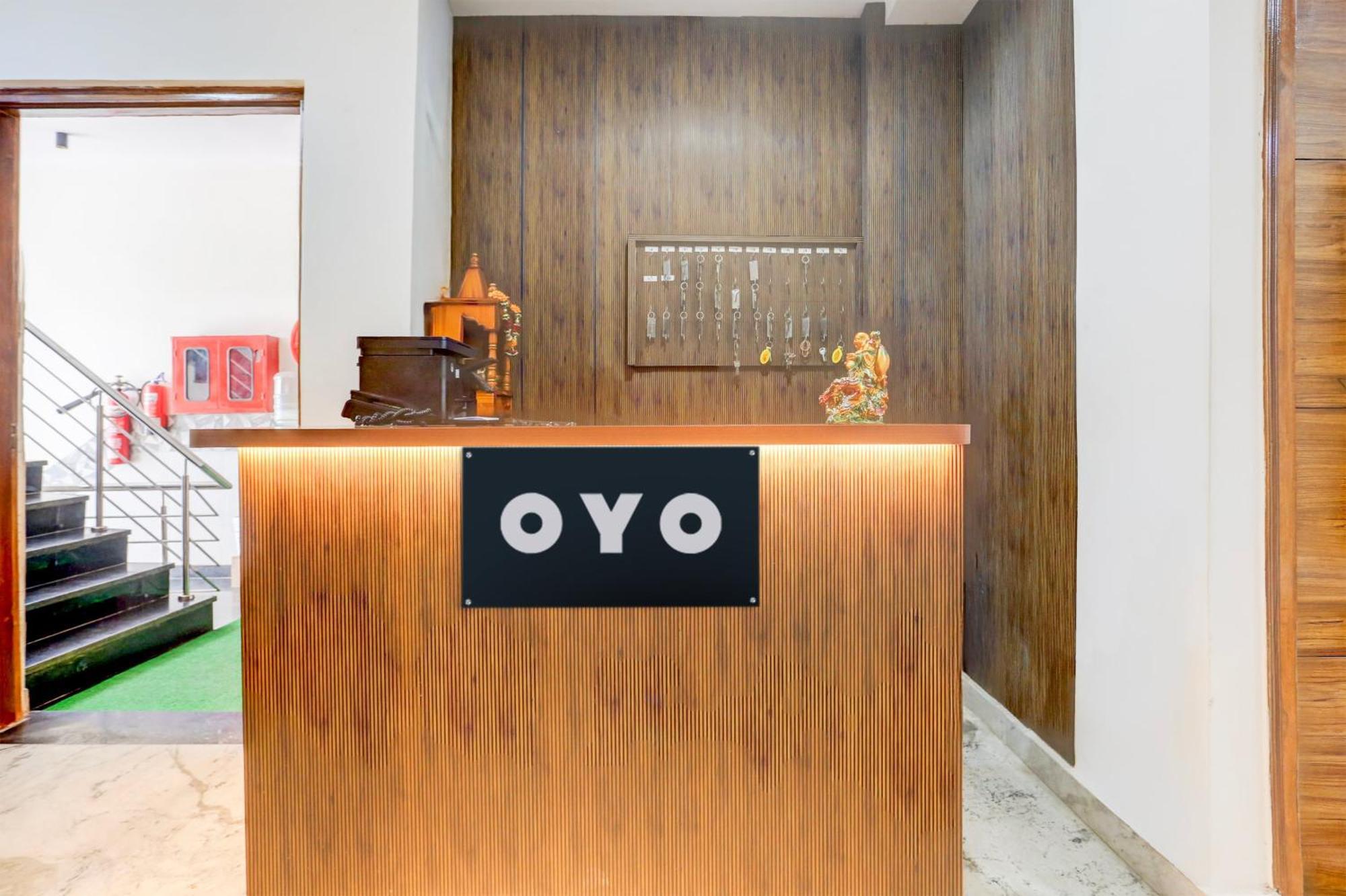 O The Param Continental Hotel
