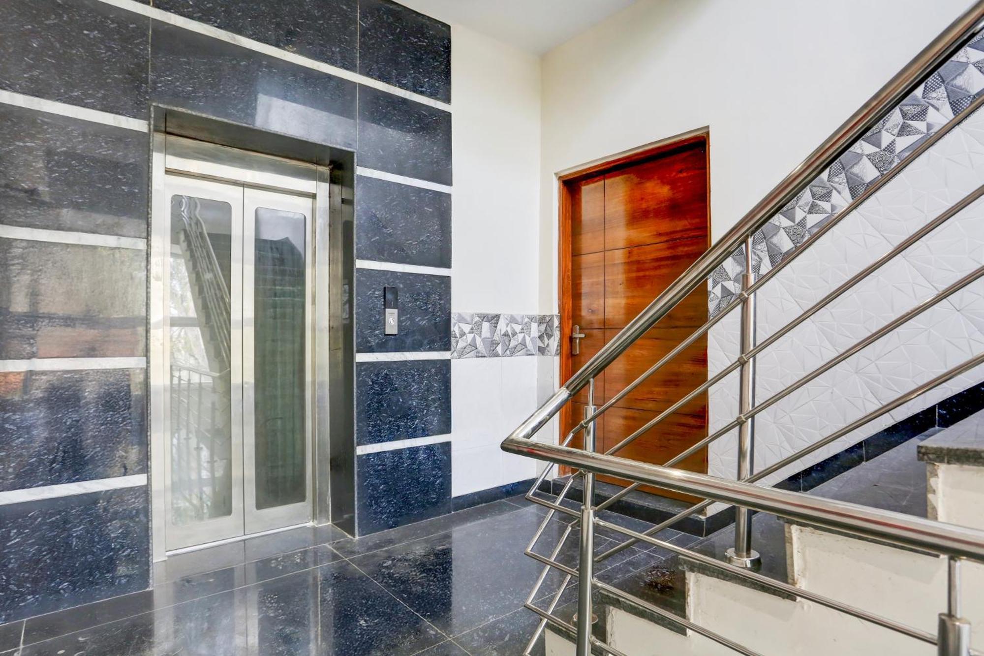 Hotel O The Param Continental Delhi (National Capital Territory of India)